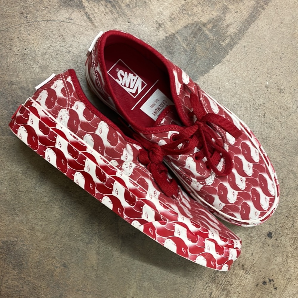 Authentic Vans - Picture 2 of 3